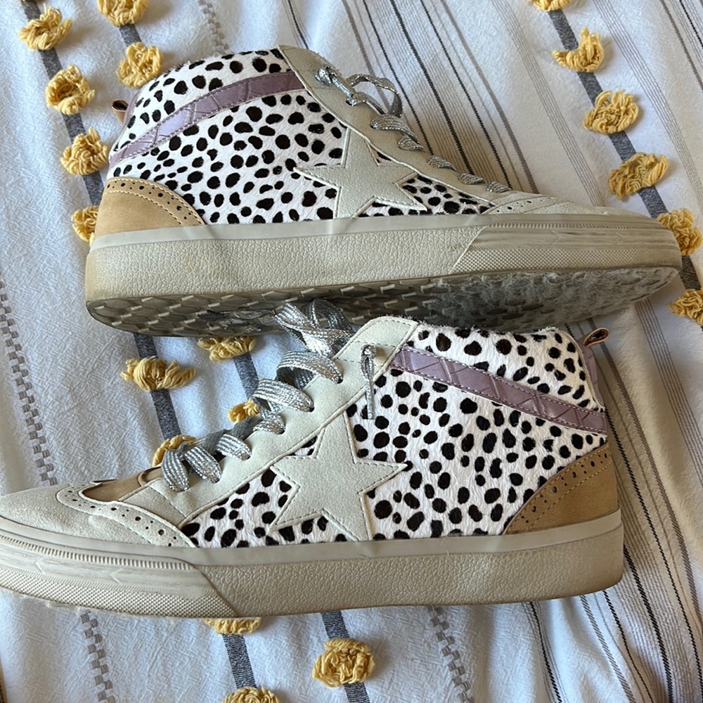 Shu Shop size 9 mid